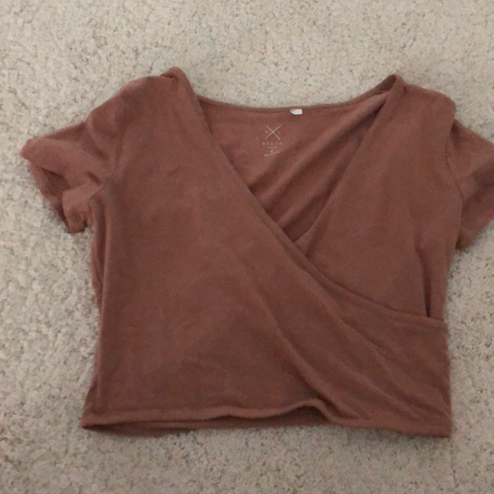cross short sleeve shirt